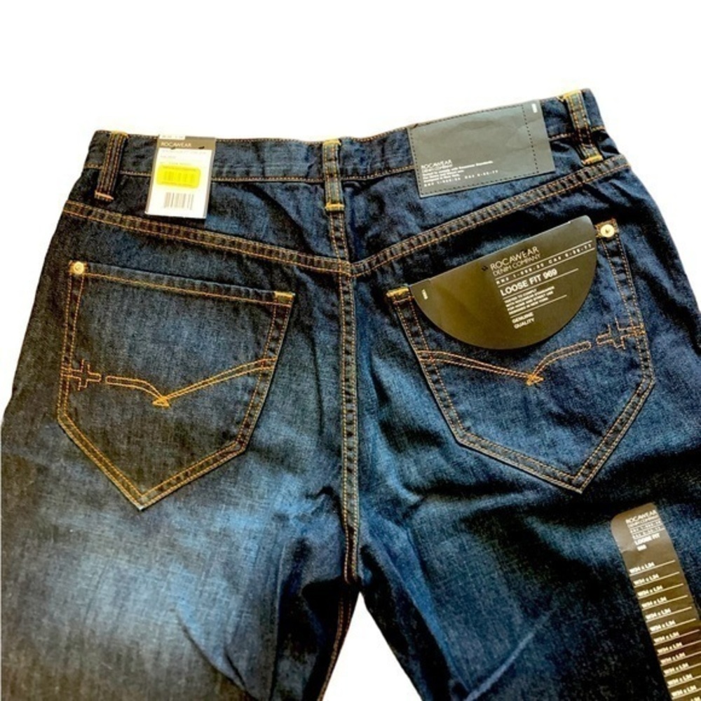 ROCKAWEAR NEW W TAGS BLUE JEANS size 34X34! PERFECT CONDITION